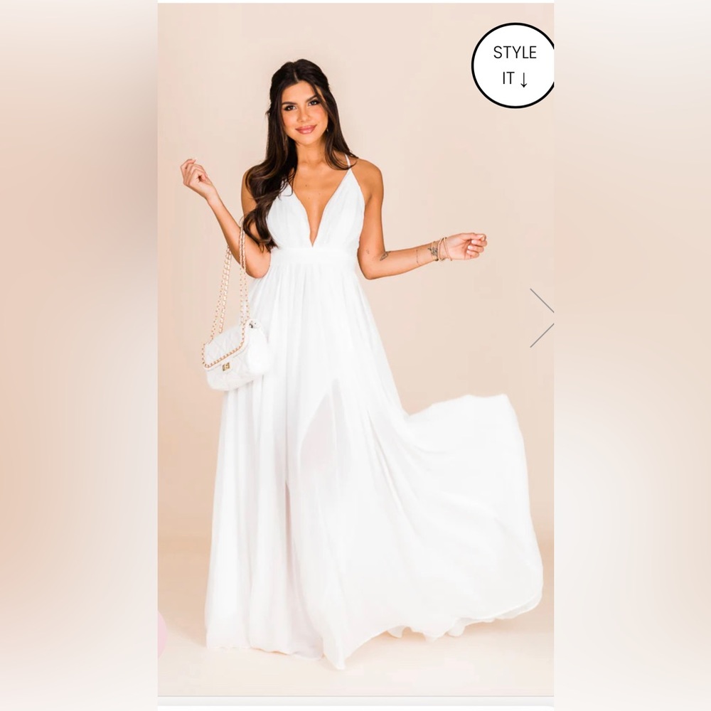 White Pinky Lily Maxi Dress
